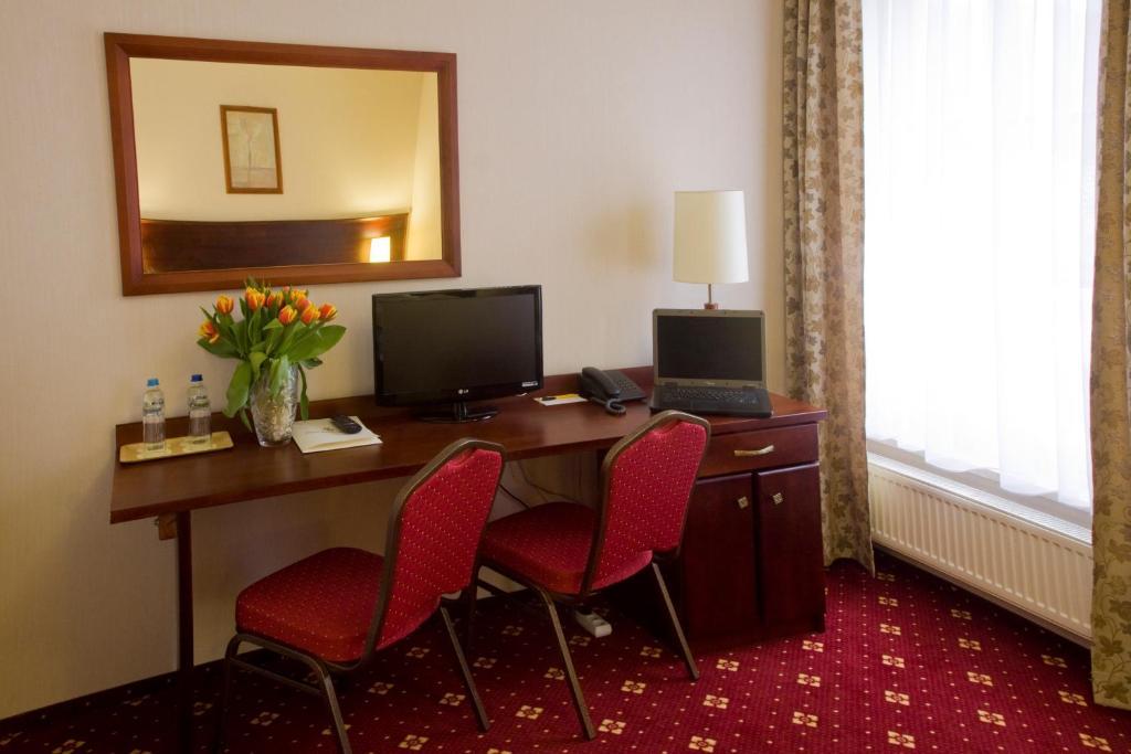 Hotel Stara Szmergielnia Бельско-Бяла Номер фото